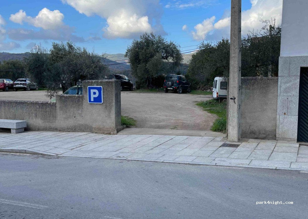 (37660) Miranda del Castañar - 21 Avenida Constitución — foto 2