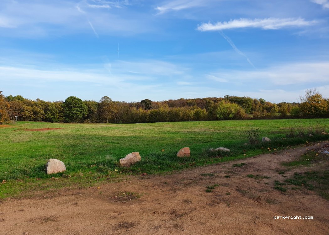 Wanderparkplatz Rotenfel — foto 2