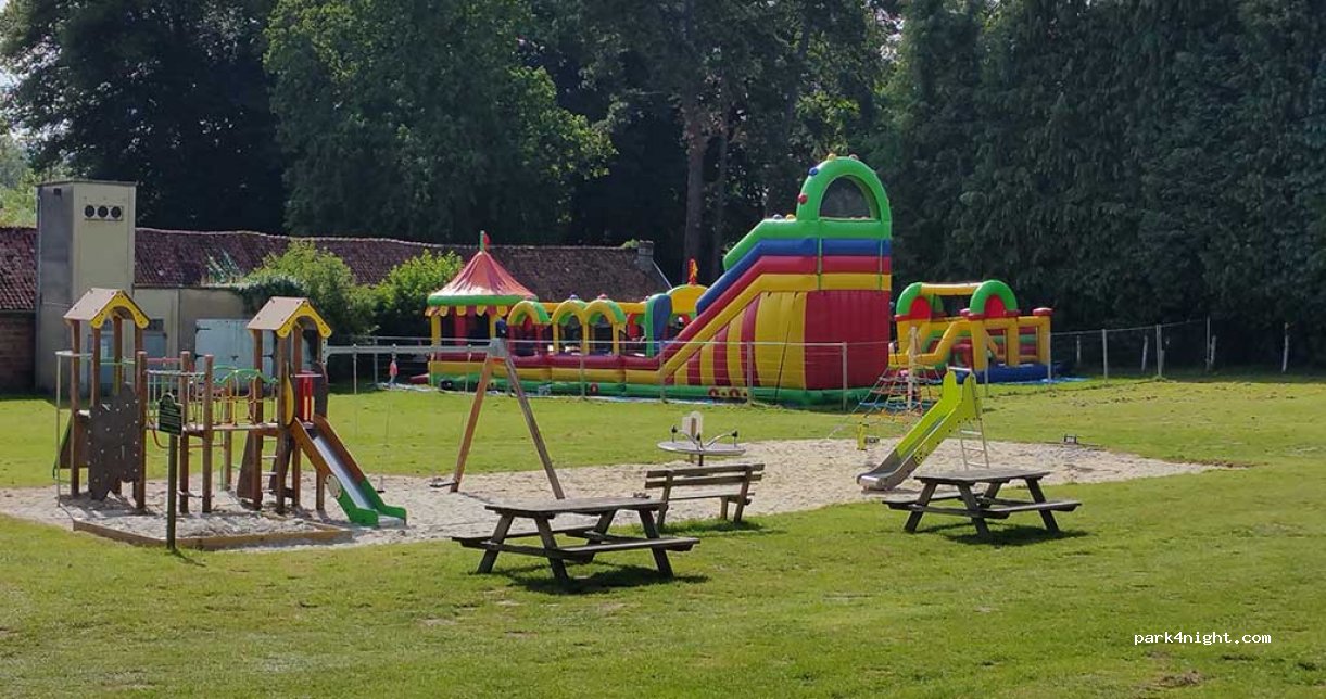 Camping du Château des Tilleuls — foto 4