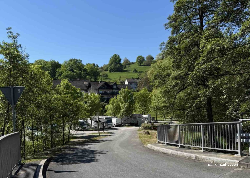 Wohnmobilstellplatz Hofwiese in Leidersbach — foto 5