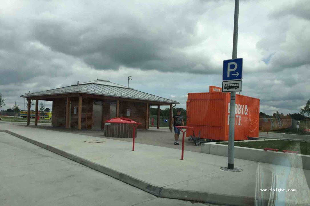 (85376) Neufahrn bei Freising - A9 — foto 2