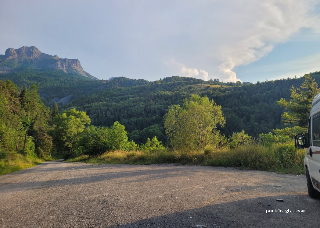 (04400) Enchastrayes - Le Sauze — foto 2