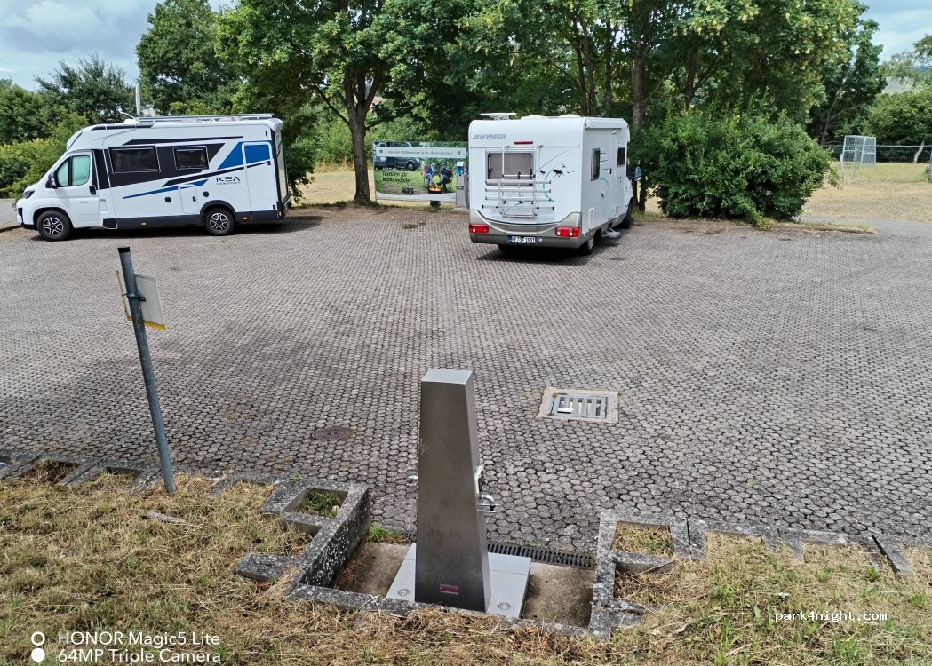 (97900) Külsheim - 7 Kirchbergweg — foto 5