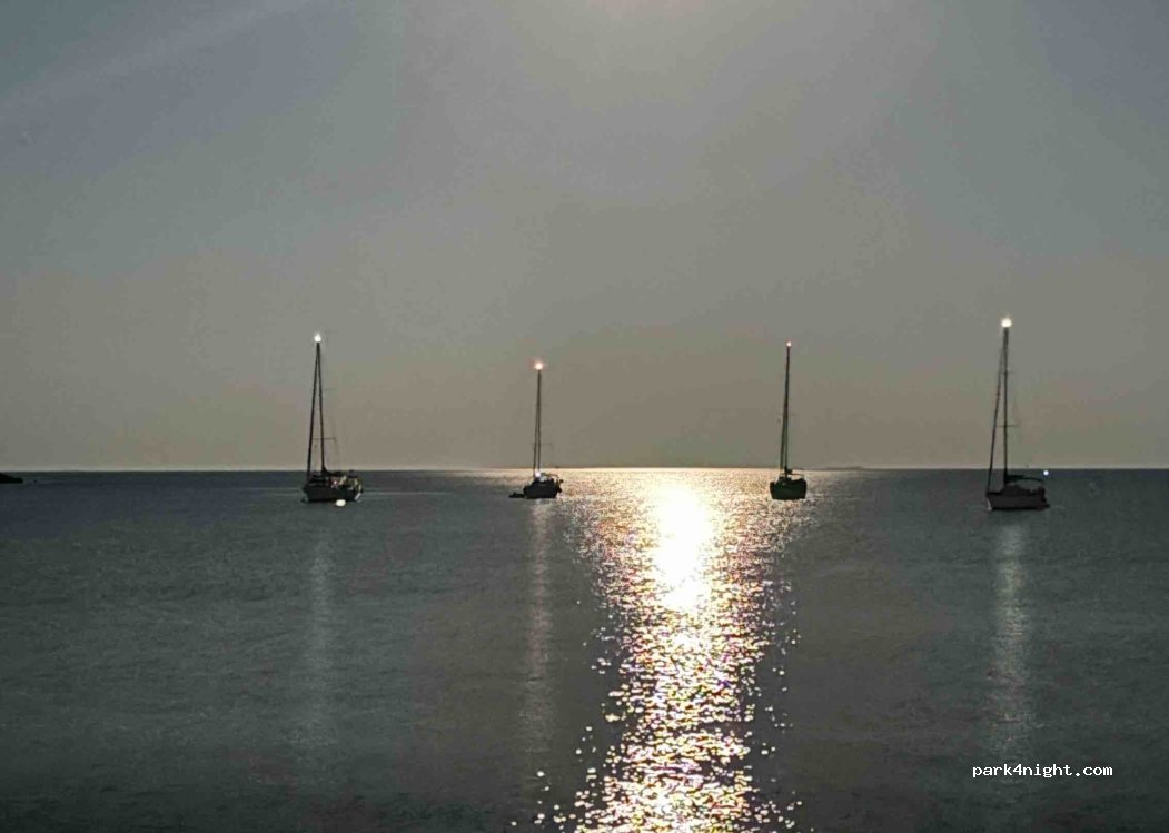 (370 05) Chrisi Milia - Eparchiaki Odos Patitiriou-Gerakas — foto 4