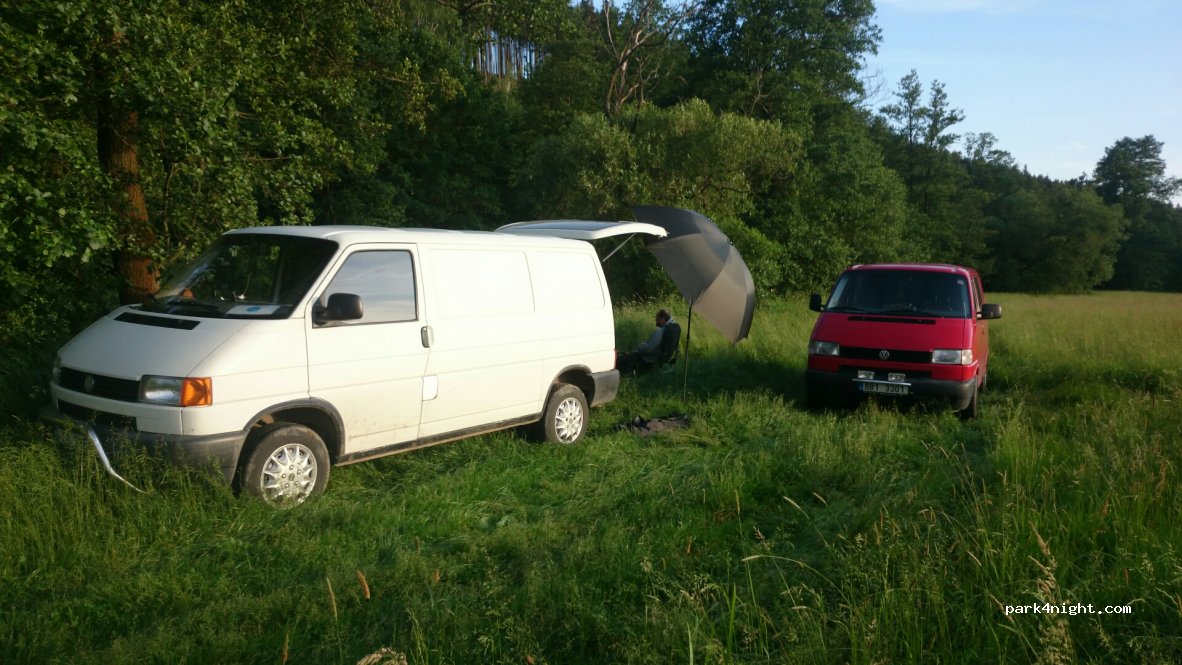(388 01) Buzice - — foto