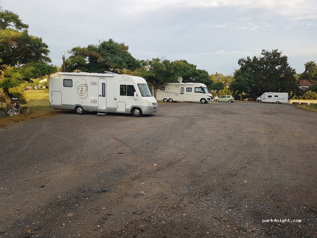 (42210) Montrond-les-Bains - Rue du Vieux-Château — foto