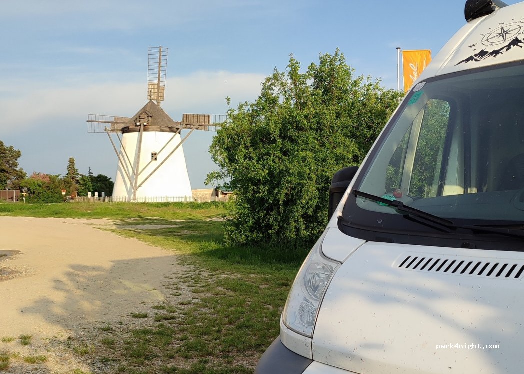 (2070) Retz - 3 Kalvarienberg — foto 4