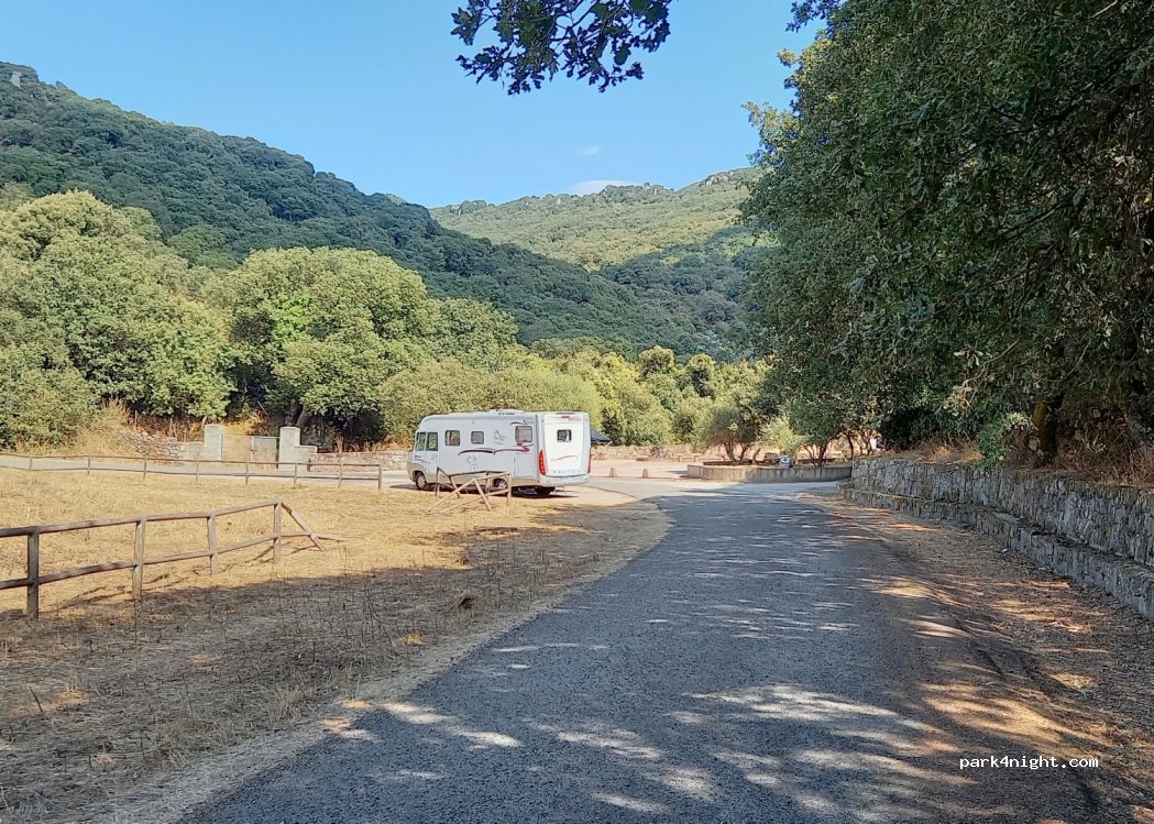 (07019) fonte di Rajadas - 19 Strada Statale 292 Nord Occidentale Sarda — foto 4