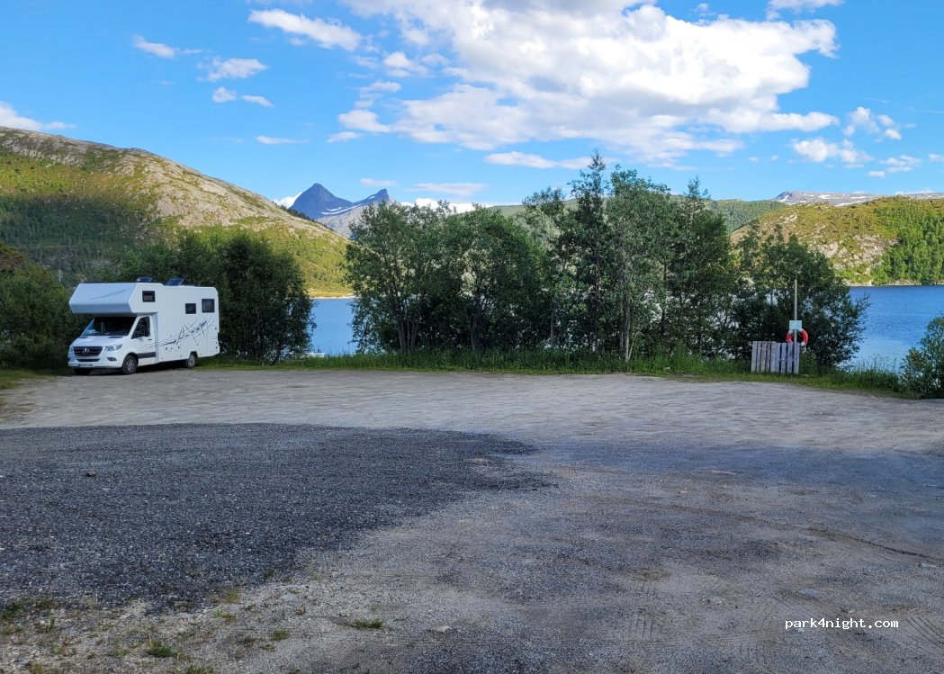 (8056)  - 1 Sekundær Fylkesvei 17 — foto 3