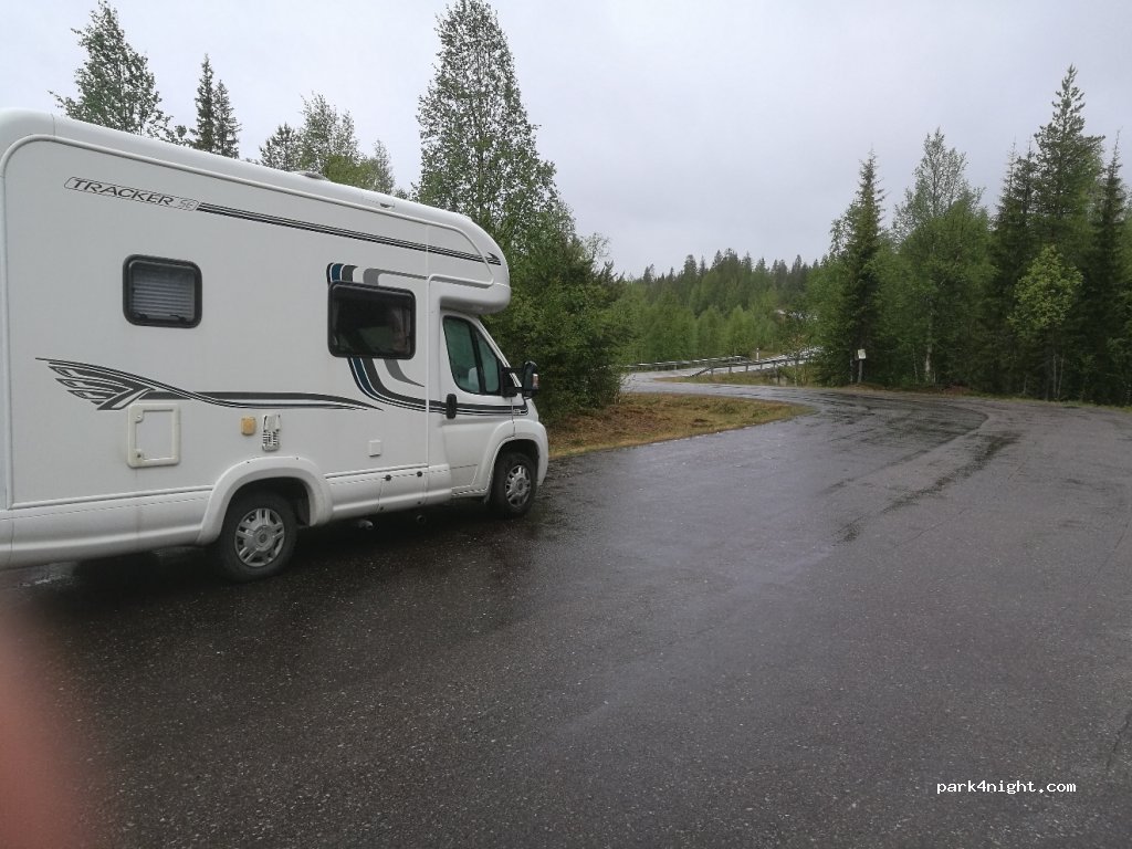 (98530) Pelkosenniemi - 1045 Luostontie — foto