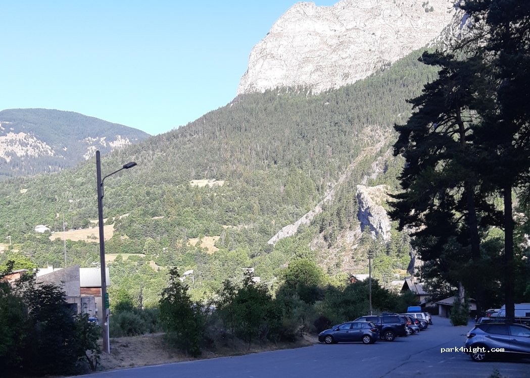 (04370) Colmars - La Bourgade — foto 3