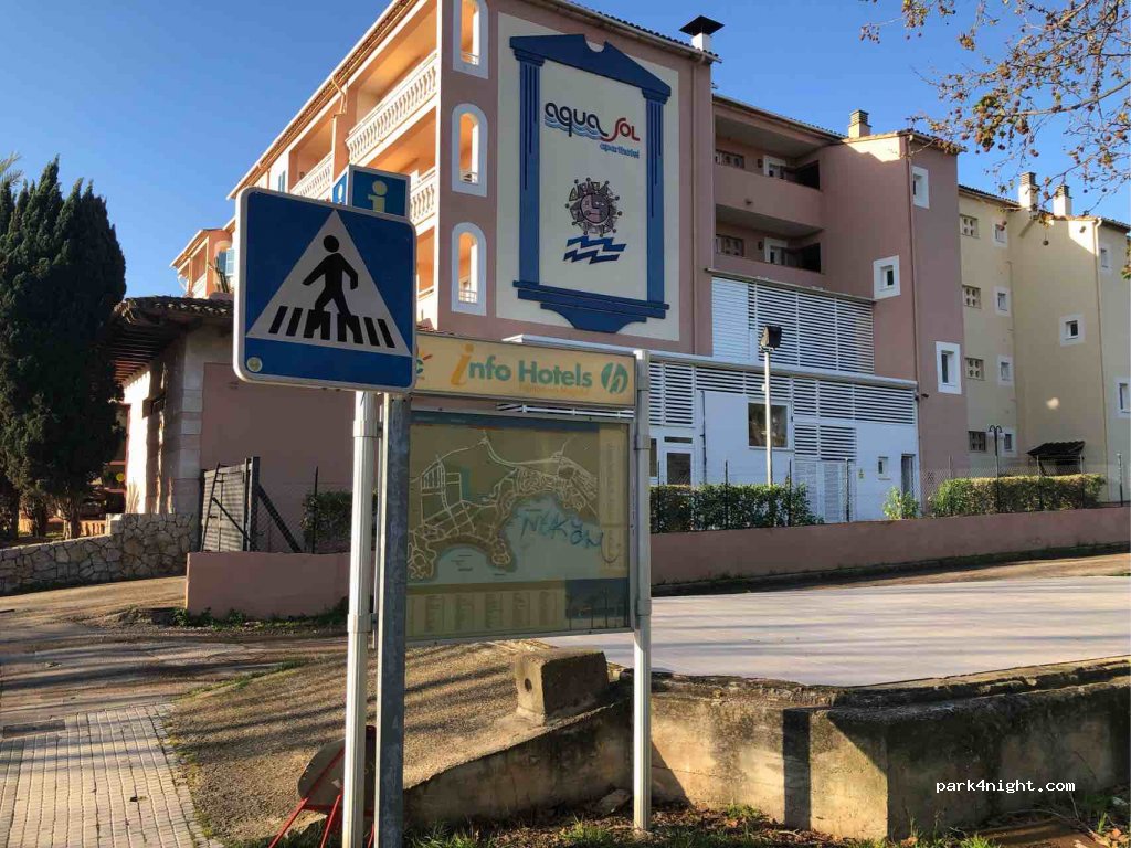 (07181) Calvià - 63 Carrer Germans Pinzon — foto