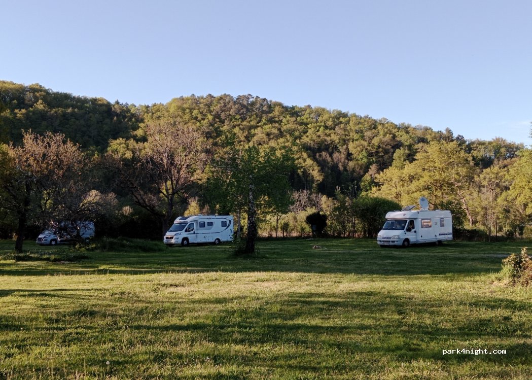 Aire De Camping Car Privée — foto 4