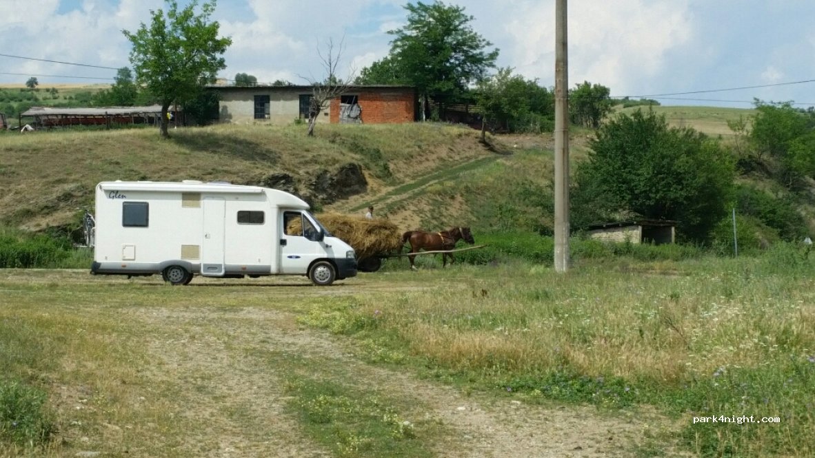 (327280) Lescoviţa - DJ571C — foto