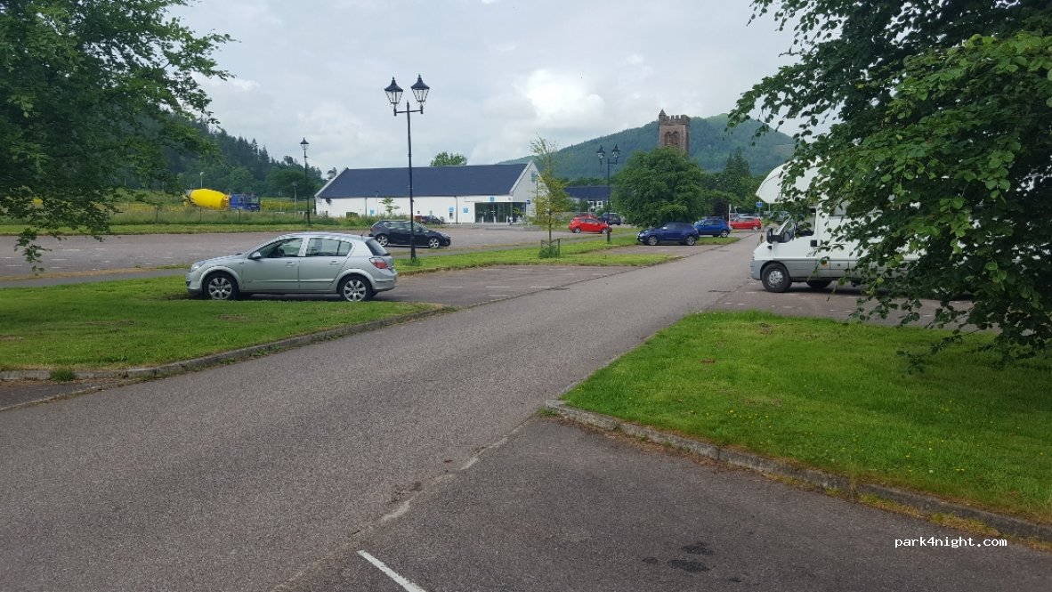 (PA32 8YX) Inveraray - 9 The Avenue — foto