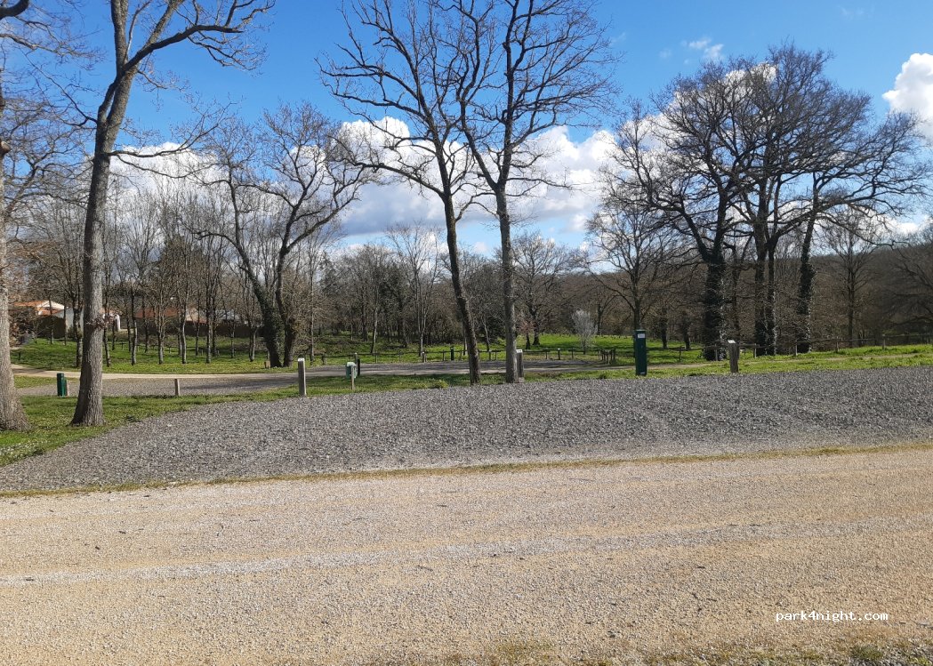 (85540) Le Champ-Saint-Père - 48 Rue de la Nantee — foto 4