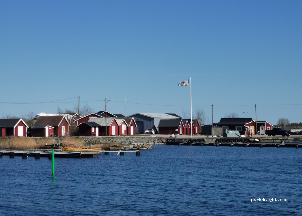 (370 23) Hasslö - 10-12 Hamnvägen — foto 3