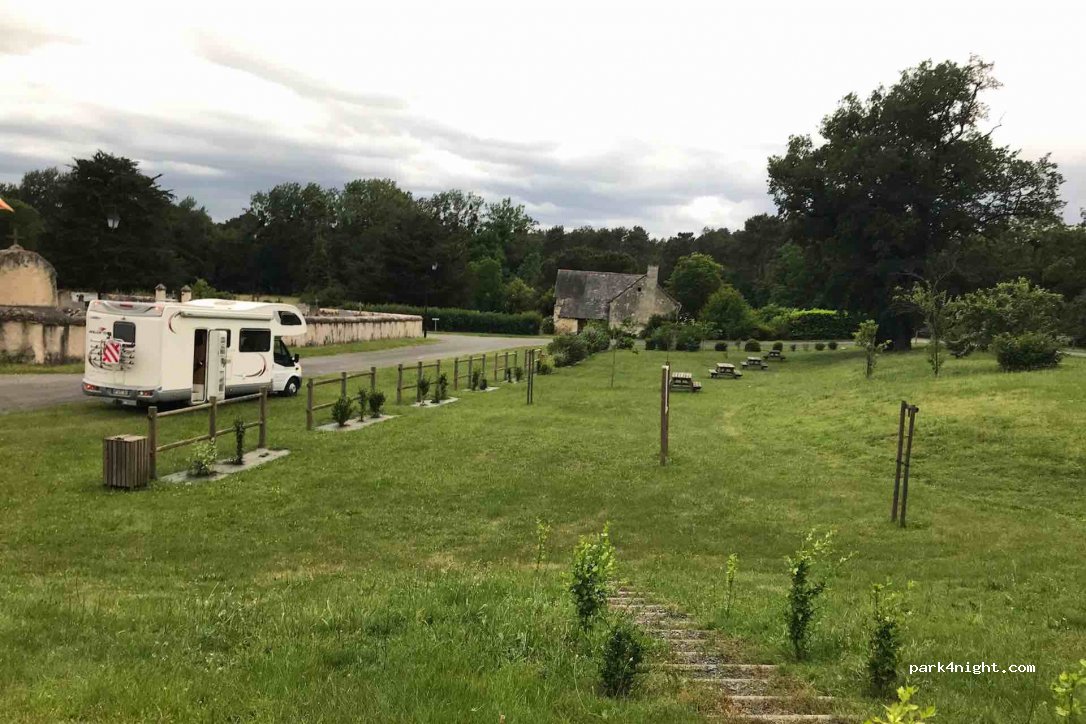 (49150) La Lande-Chasles - 1 Chemin de l'Église — foto
