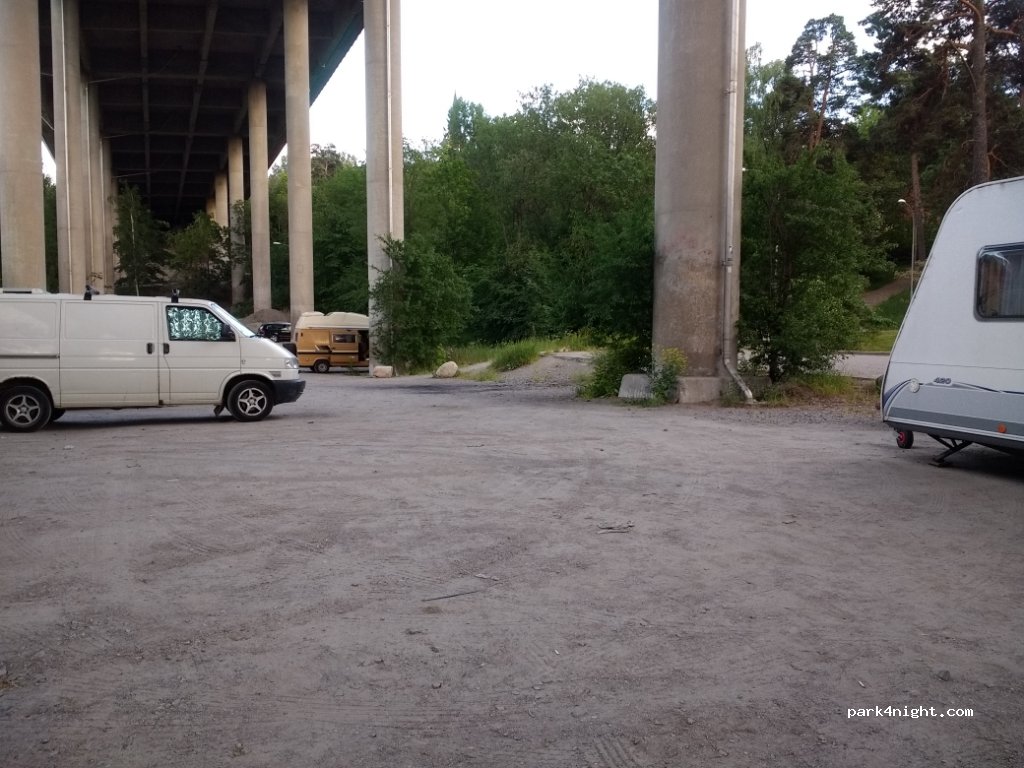 (117 65) Stockholm - 10 Vinterviksvägen — foto 2