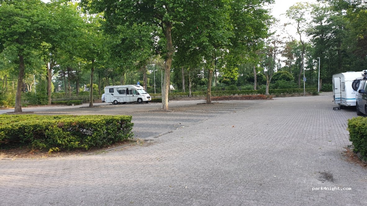 Camperplaats Uutvlog — foto 2