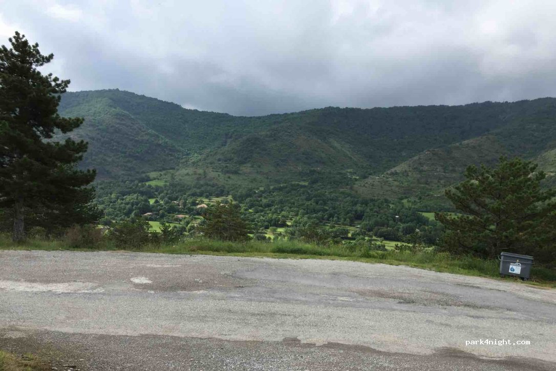 (07000) Saint-Priest - Unnamed Road — foto