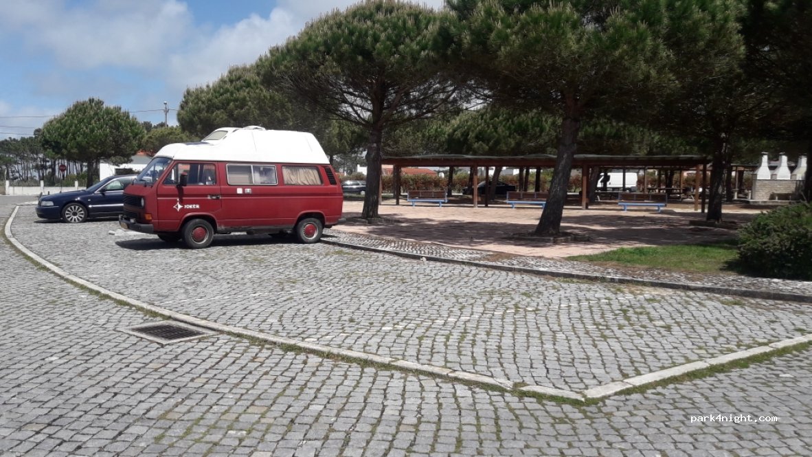 (2705) São João das Lampas - 17 Estrada de São Julião — foto 3