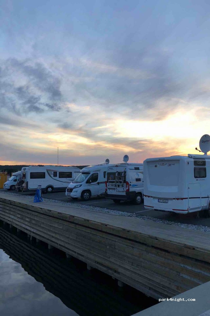 Fredrikstad Guest Marina and RV parking — foto