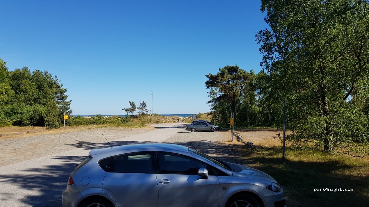 (276 37) Borrby - 46 Mälarhusvägen — foto