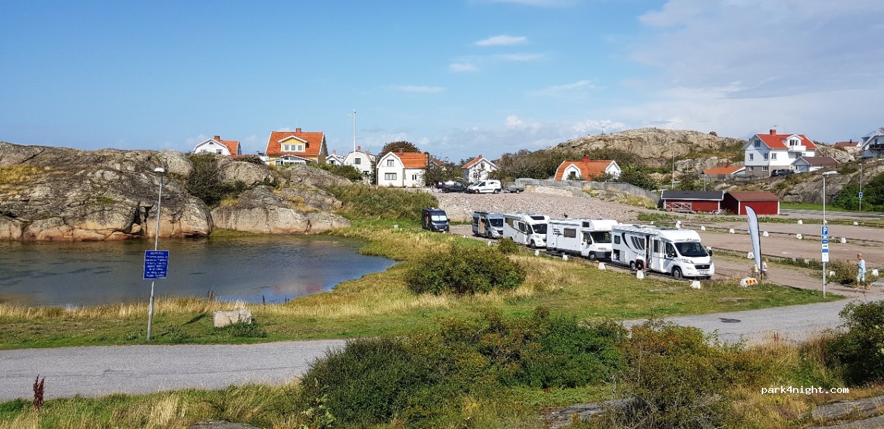 (450 43) Smögen - Smögens Kyrkogård — foto