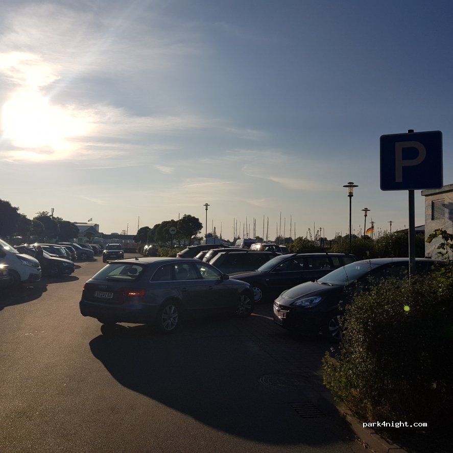 (18356) Barth - 6 Am Westhafen — foto