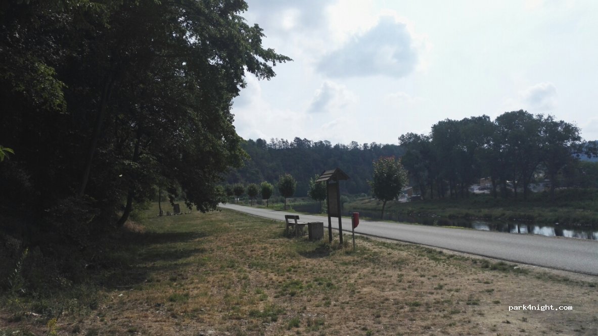 (252 09) Hradištko - Brunšov — foto