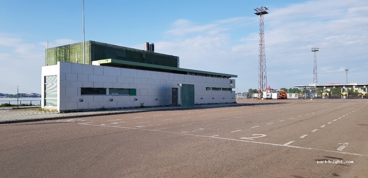 (00160) Helsinki - 17a Katajanokanranta — foto 2