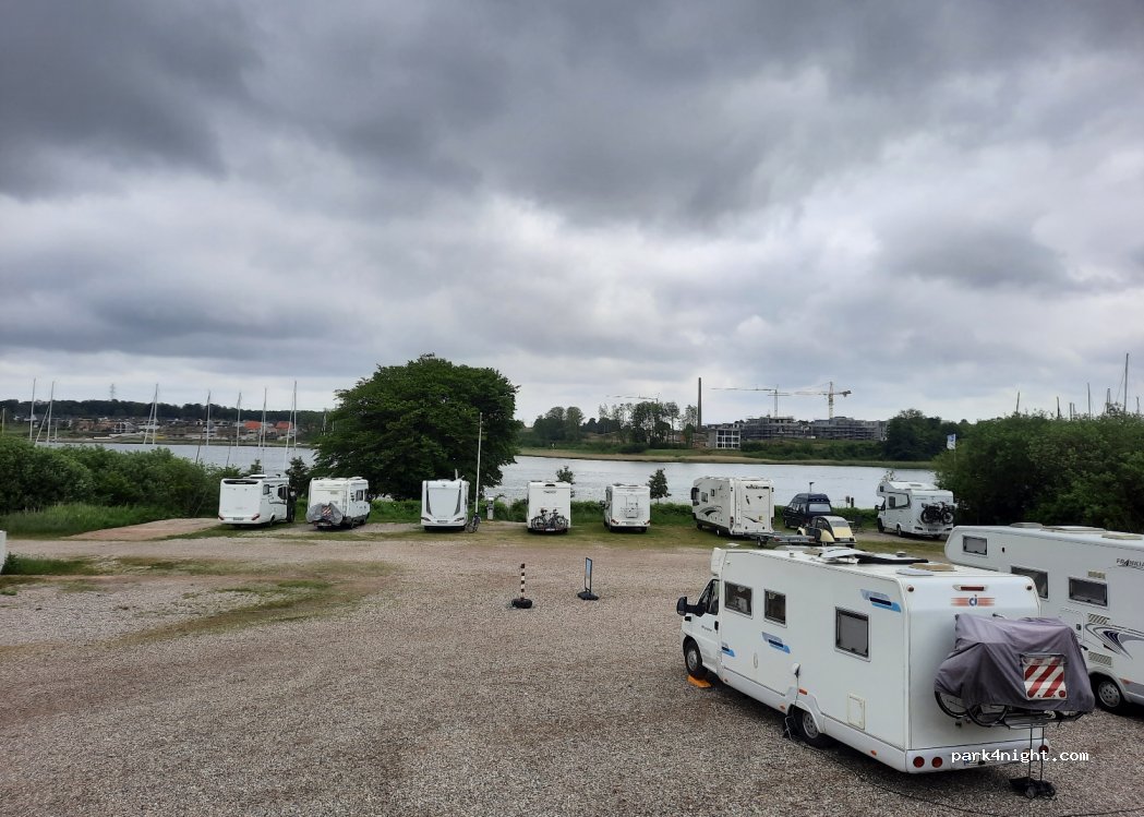 Stellplatz Kappeln Nordhafen — foto