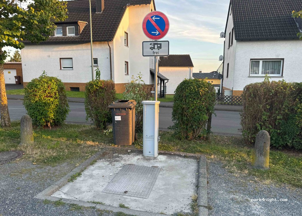 (56203) Höhr-Grenzhausen - 5 Martin-Luther-Straße — foto 4