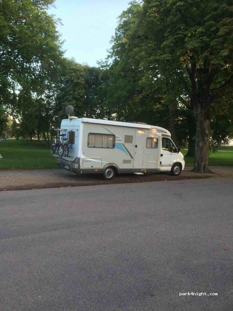 (261 31) Landskrona - 55 Selma Lagerlöfs väg — foto 2