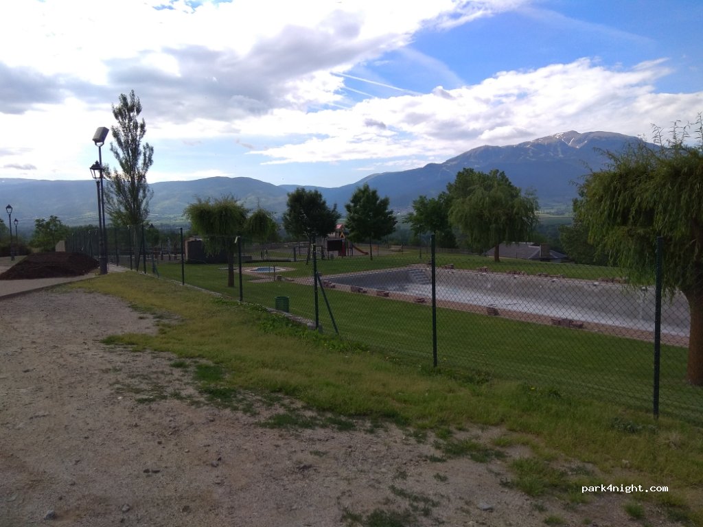 (17539) Ger - 5 Carrer Santa Coloma — foto 3