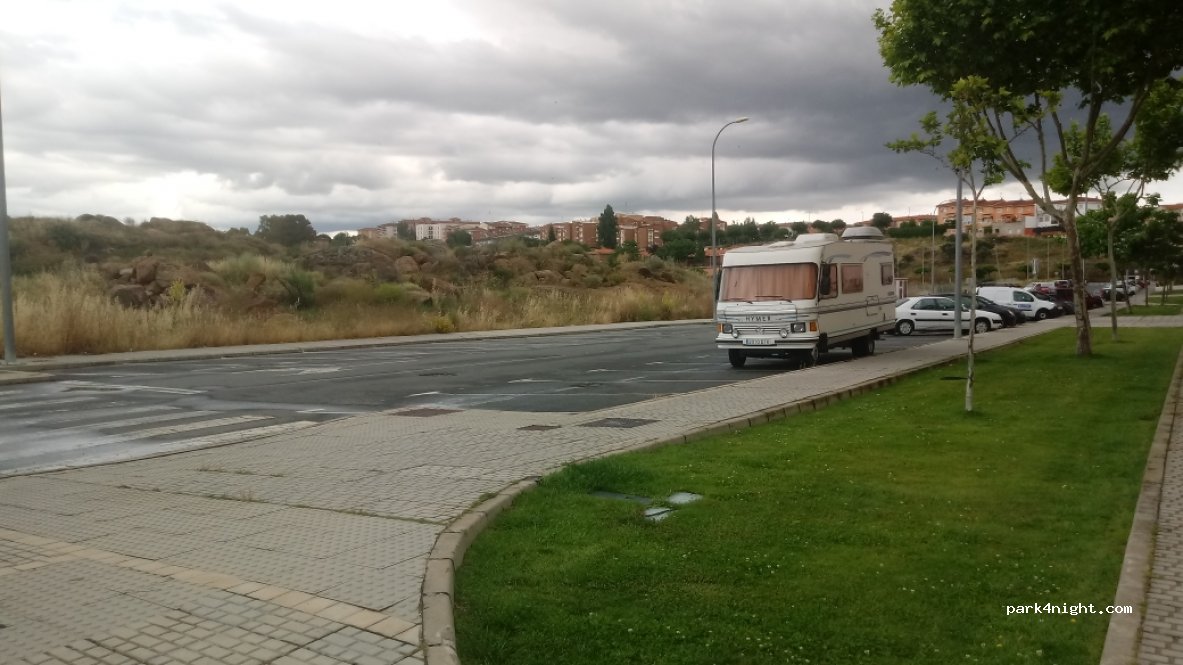 (10600) Plasencia - 5 Calle Serrana de la Vera — foto