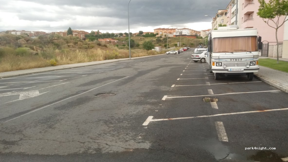 (10600) Plasencia - 5 Calle Serrana de la Vera — foto 2