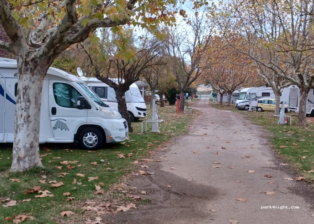 Camping de Saint-Julien-le-Montagnier — foto 2