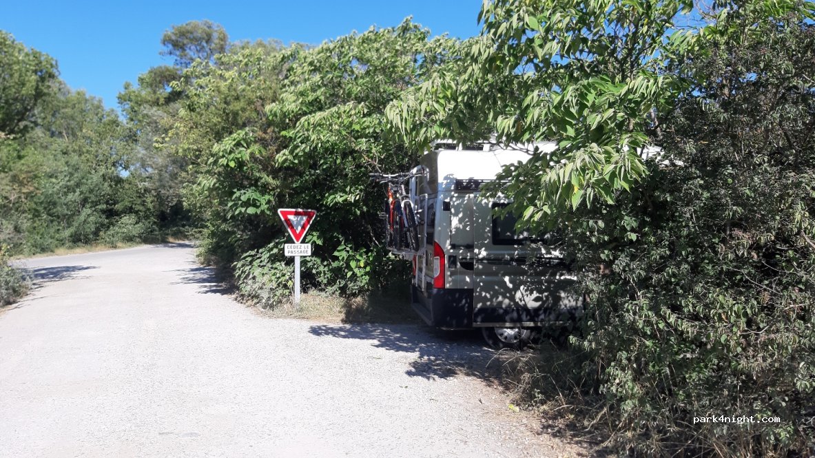 (26800) Étoile-sur-Rhône - Îles du Chez — foto