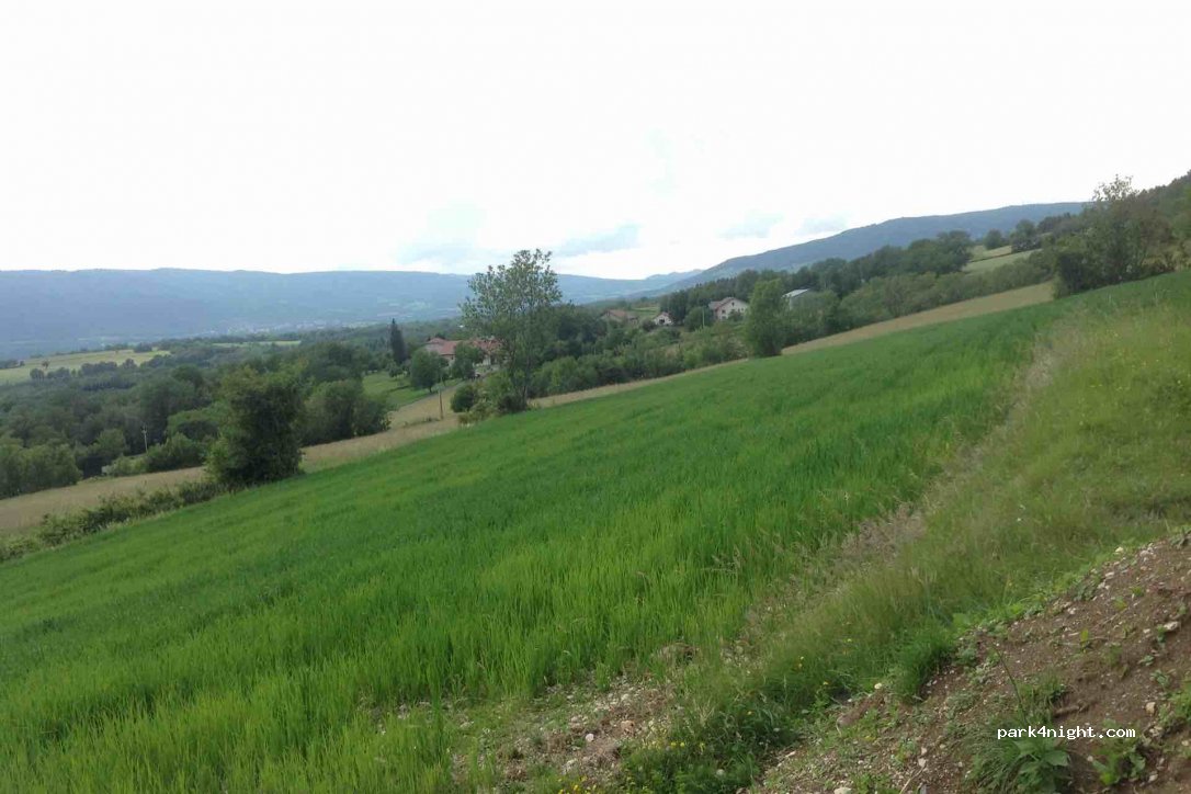 (01260) Brénaz - D123 — foto