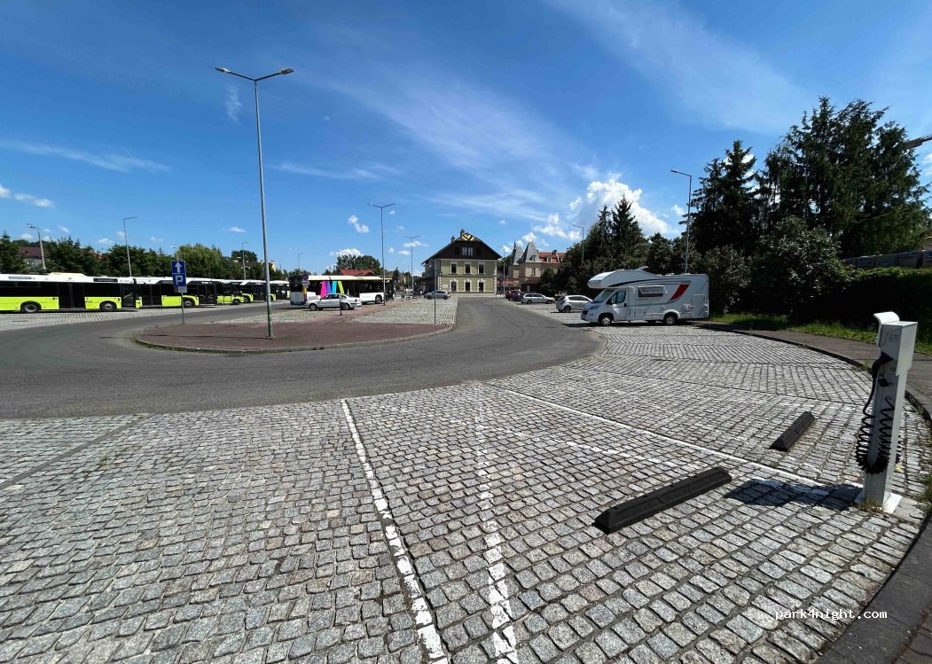 (32-020) Wieliczka - 7 Kuczkiewicza — foto 3