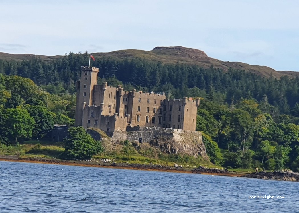 (IV55 8WE) Isle of Skye - A850 — foto