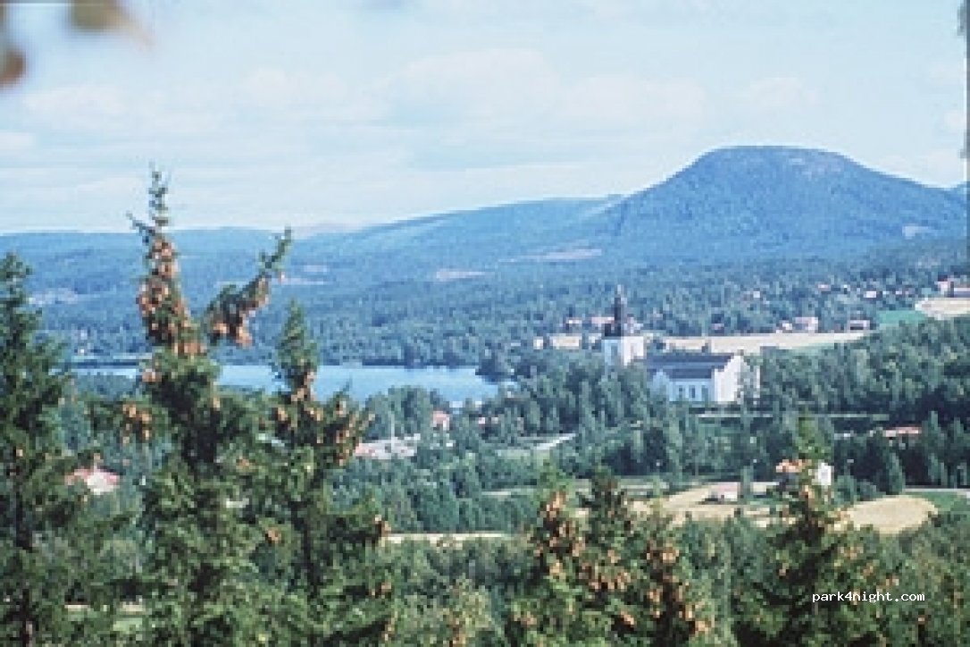 (820 40) Järvsö - 14-16 Rödmyravägen — foto