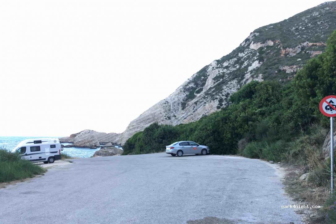 (282 00) Kefalonia - Unnamed Road — foto