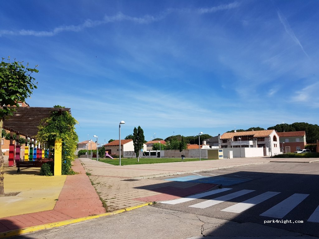 (47300) Peñafiel - 24 Plaza Flor — foto 3