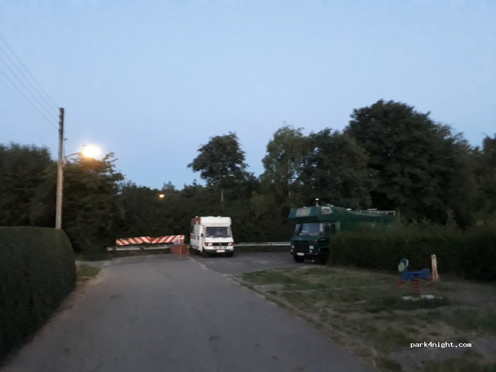 (22525) Hamburg - 5 Schulgartenweg — foto