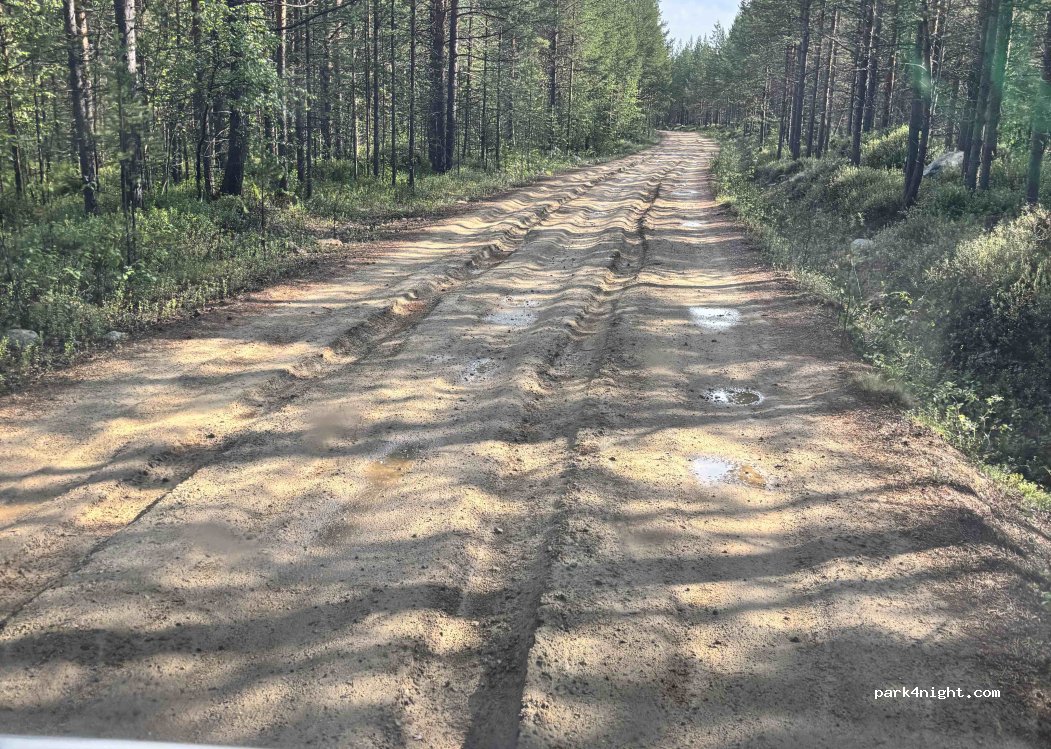(99870) Inari - Unnamed Road — foto 4