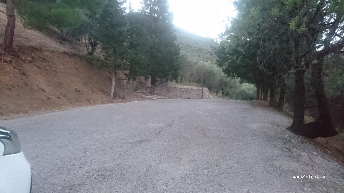 (331 00) Amfissa - 101-103 Frouriou — foto