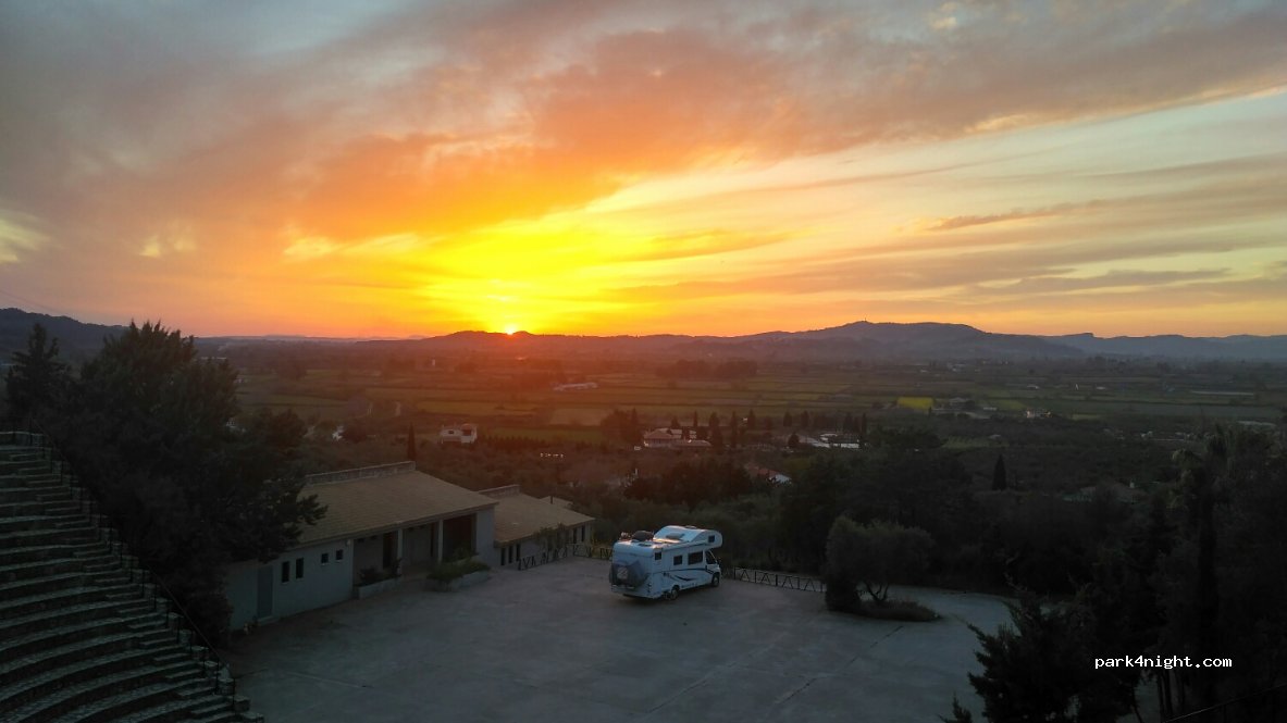 (270 65) Flokas - Unnamed Road — foto 2